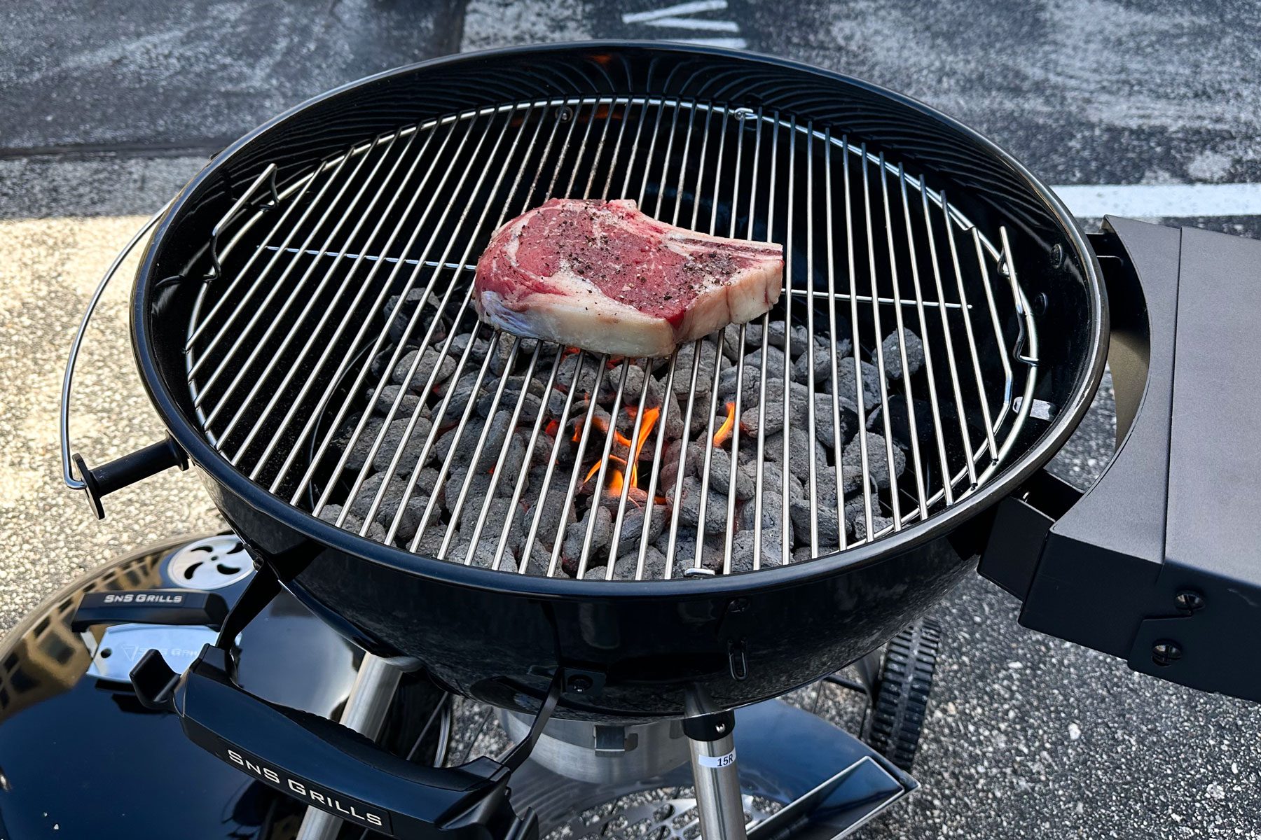 Sns Grill Slow ‘n Sear Charcoal Kettle Grill