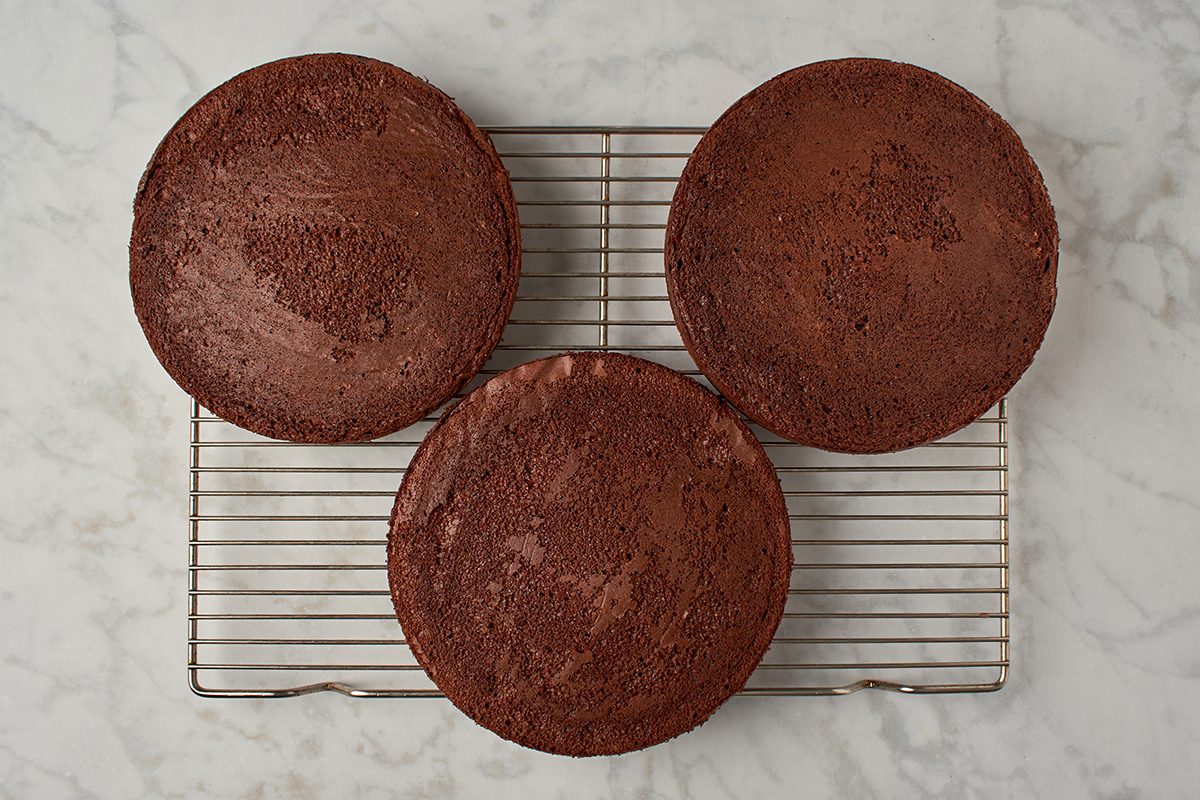 Bake cakes and cool