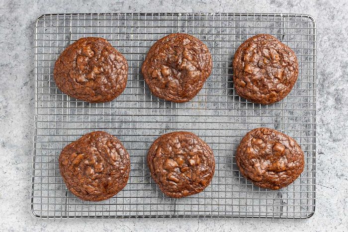 brownie cookies on a cooling rack