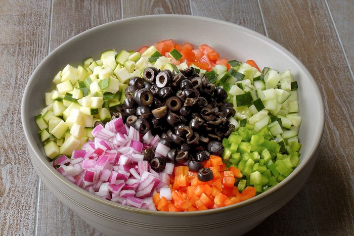 California Spaghetti Salad Tohvs24 3731 Mr 09 18 2