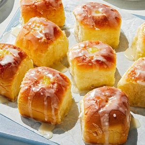 Lemon Hawaiian Sweet Rolls Exps Rc25 277227 Md P2 10 08 1b