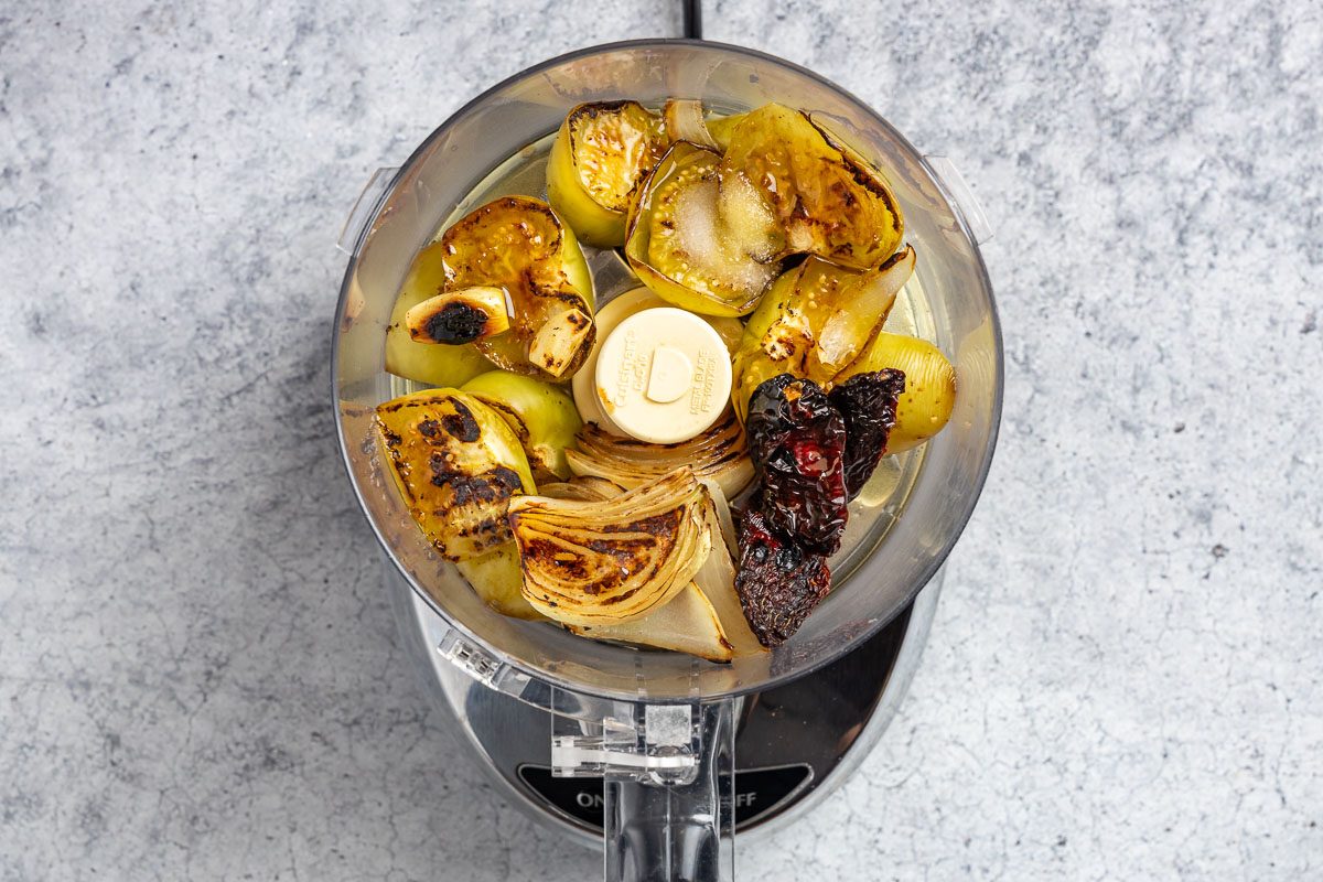 Taste of Home Salsa Morita photo of pureeing the salsa.