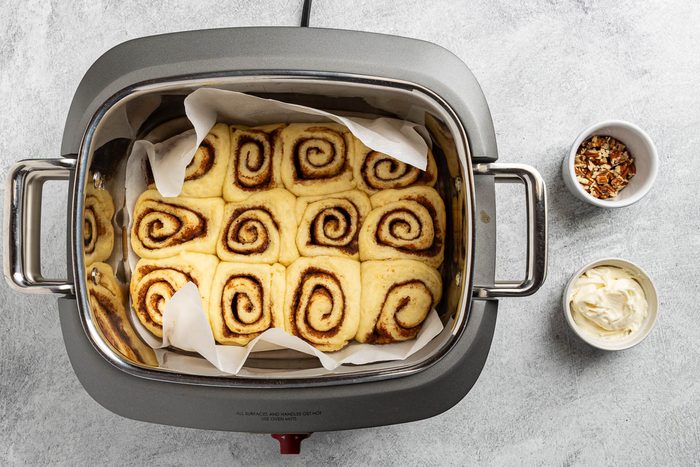 Easy Slow-Cooker Cinnamon Rolls in the slow cooker