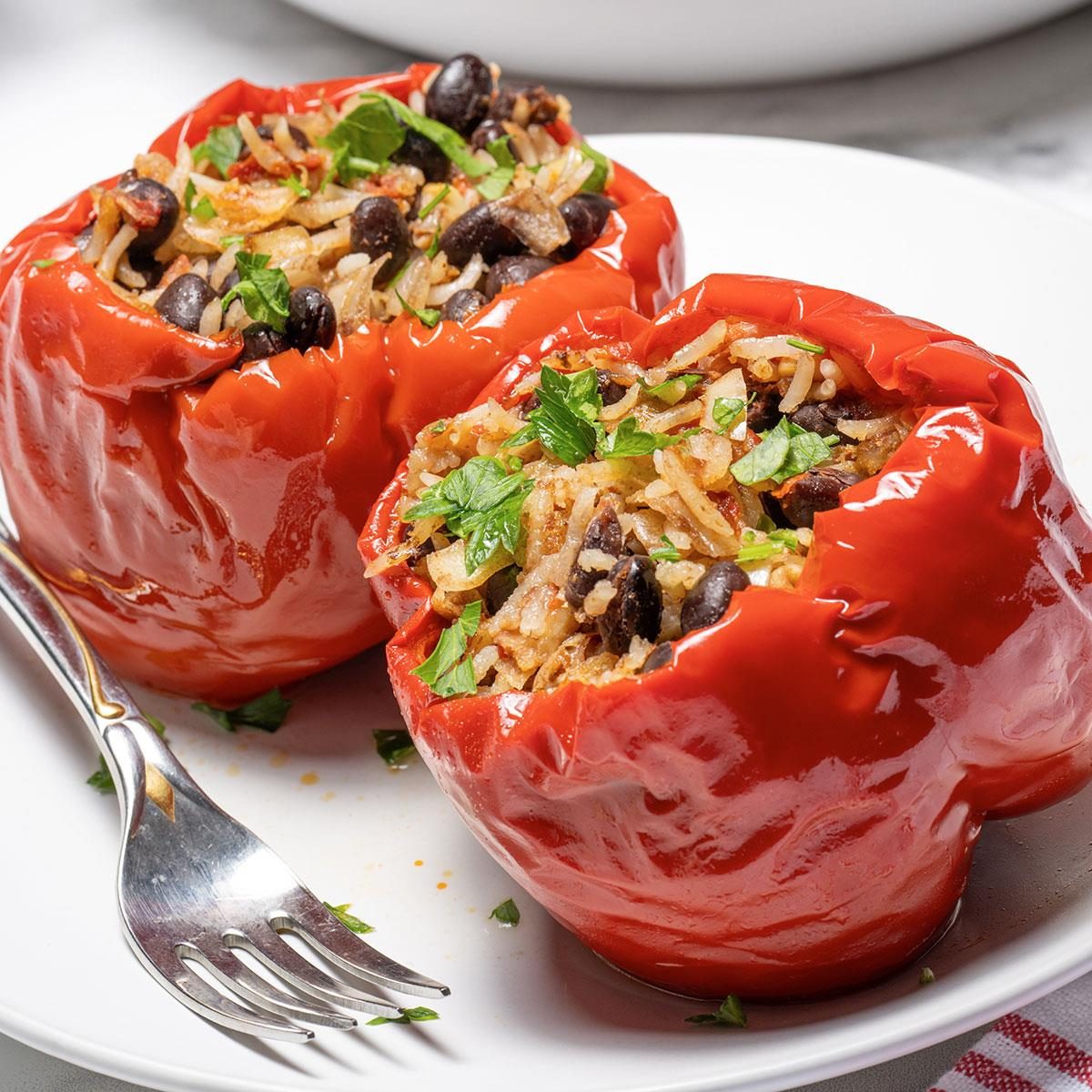 Slow Cooker Stuffed Peppers Exps Tohd24 46113 Orlycatz 8