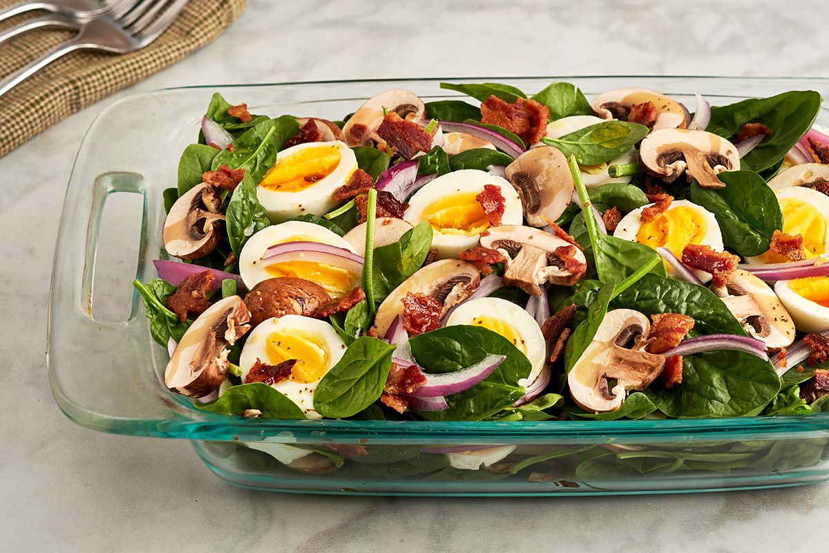 Traditional spinach salad with mushrooms by Taste of Home.