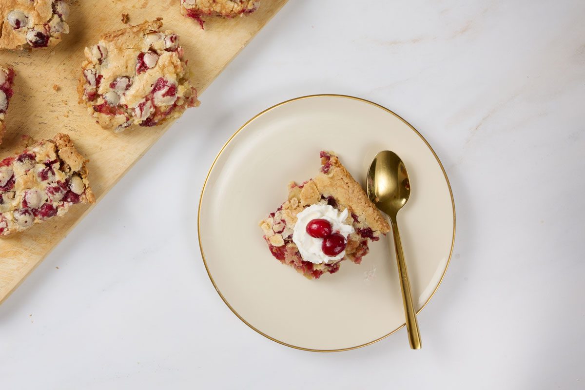 Cranberry Christmas Cake
