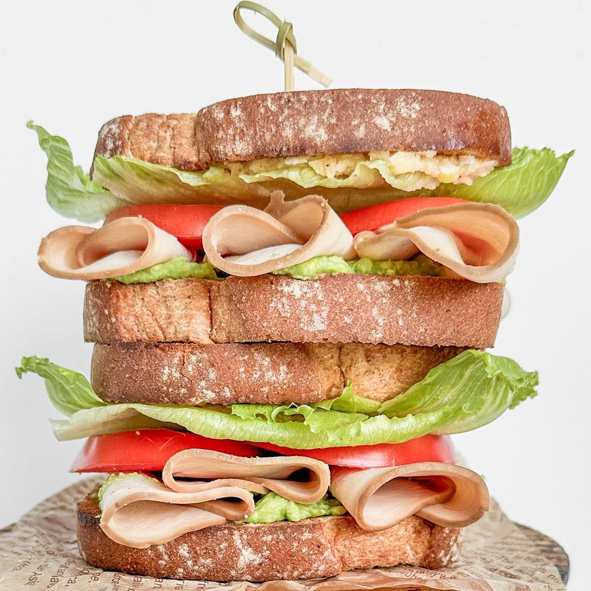Turkey Avocado Sandwich With Gouda Spread Recipe Exps Tohd24 39839 Sherisilver 3
