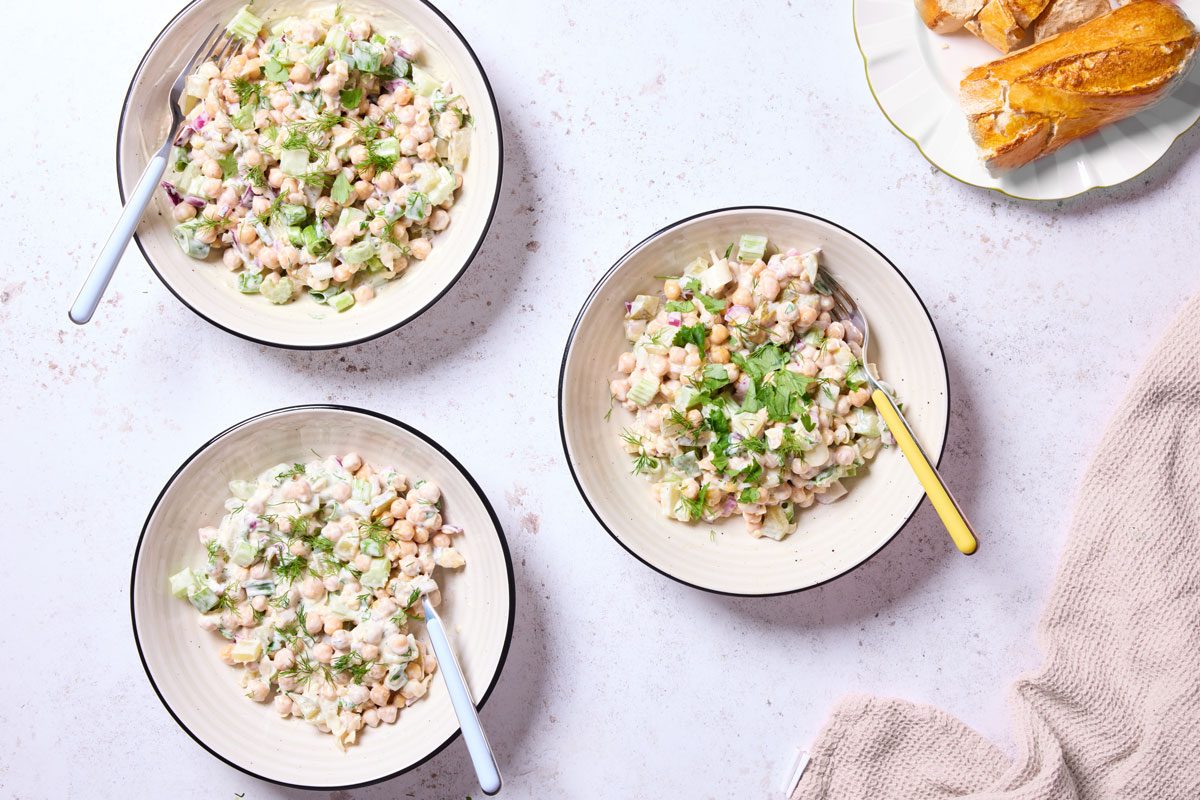 277999 Chickpea Chicken Salad