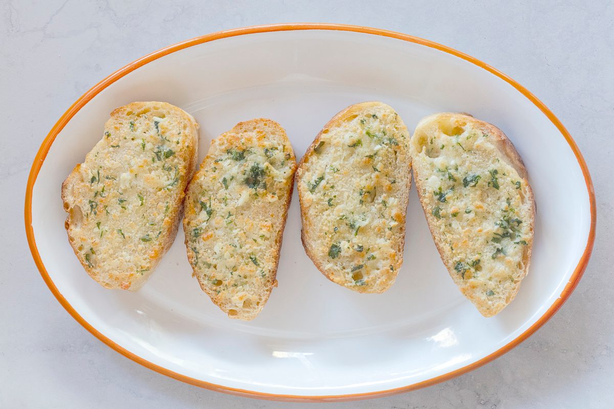 Air Fryer Garlic Bread Tohd24 267325 Jackiealpers 04