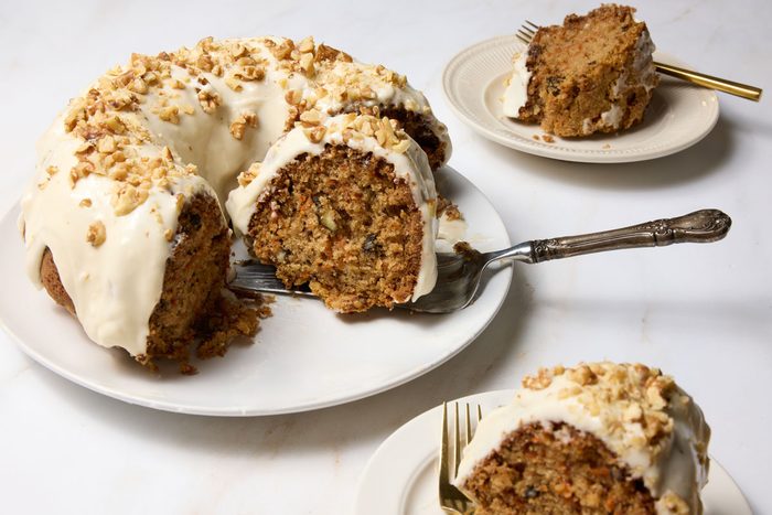 142233 Carrot Bundt Cake