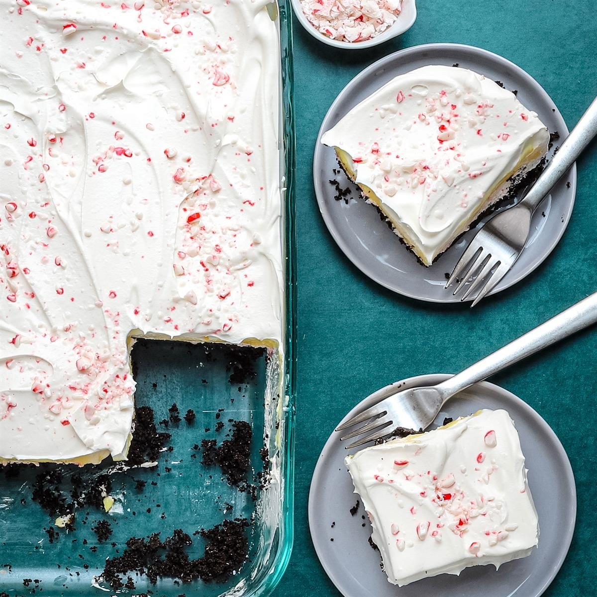 Layered Candy Cane Dessert Exps Tohd24 189433 Dianarattray 9