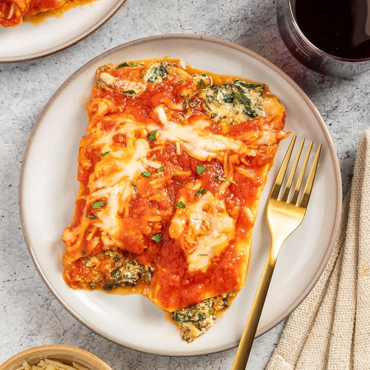 Make Ahead Spinach Manicotti Exps Tohd24 9869 Erickleinberg 7