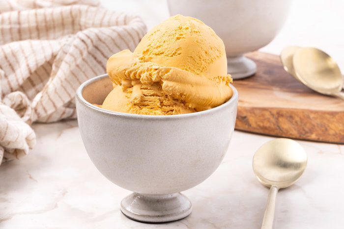 Taste of Home Pumpkin Cheesecake Ice Cream 163424