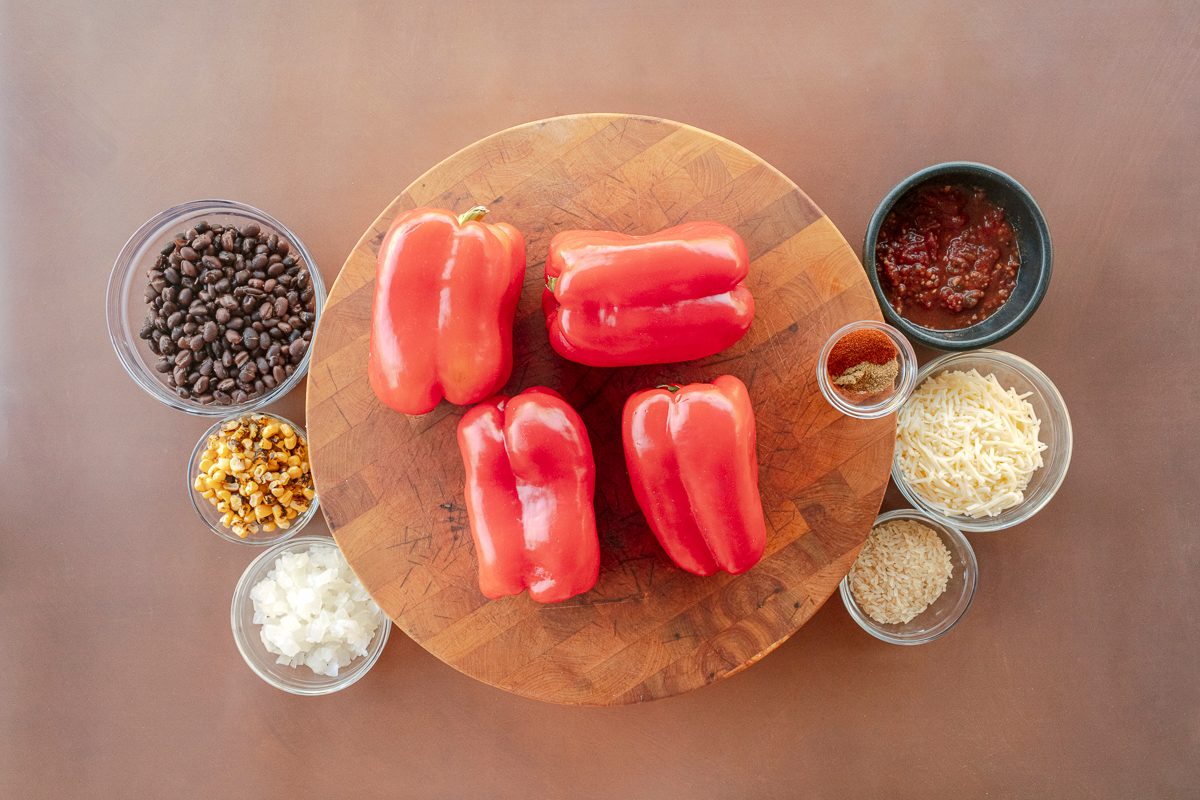 Slow Cooker Stuffed Red Peppers Tohd24 241445 Jackiealpers 02