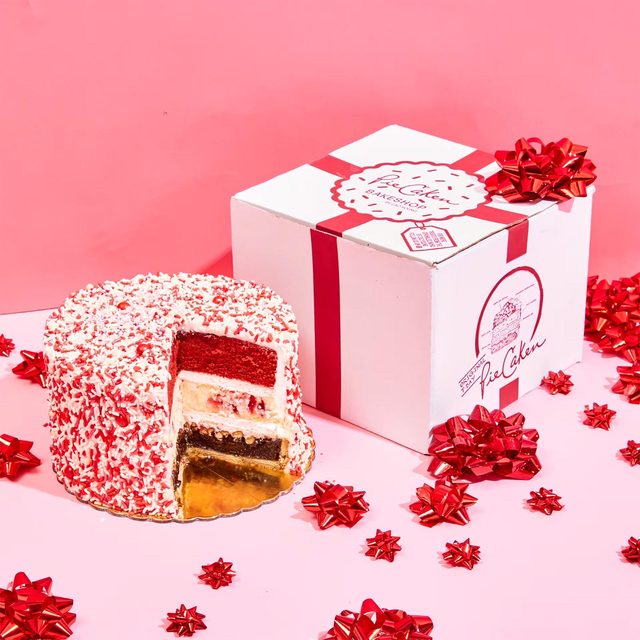 A Christmas Piecaken with a box in the background