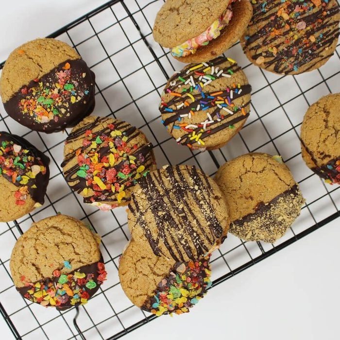 Duff Goldman Smores Sandwich Ecomm Via Baketivity.com 