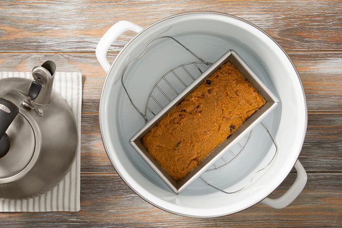 Boston Brown Bread Ft25 42325 Jr 0107 4