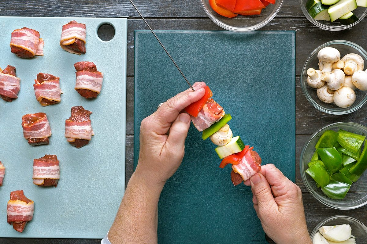 Grilled Steak Kabobs Tohvs23 2446 Bl 04 26 4