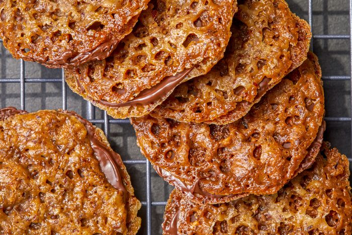 Lace Cookies on wired rack