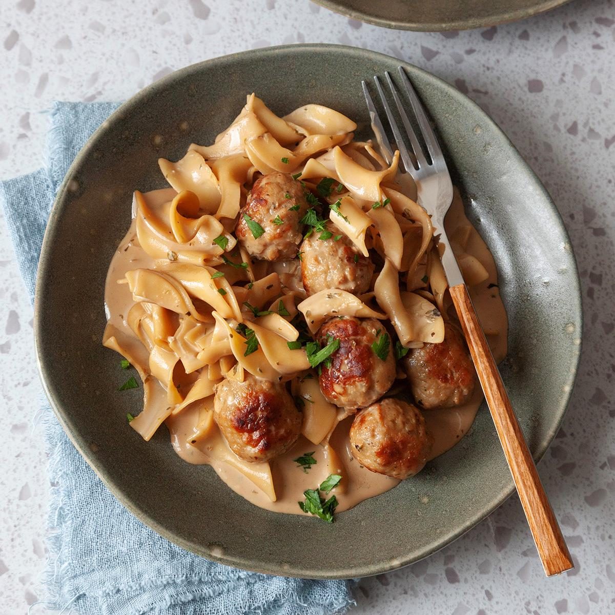 Meatball Stroganoff Exps Tohd24 178308 Sarahtramonte 7