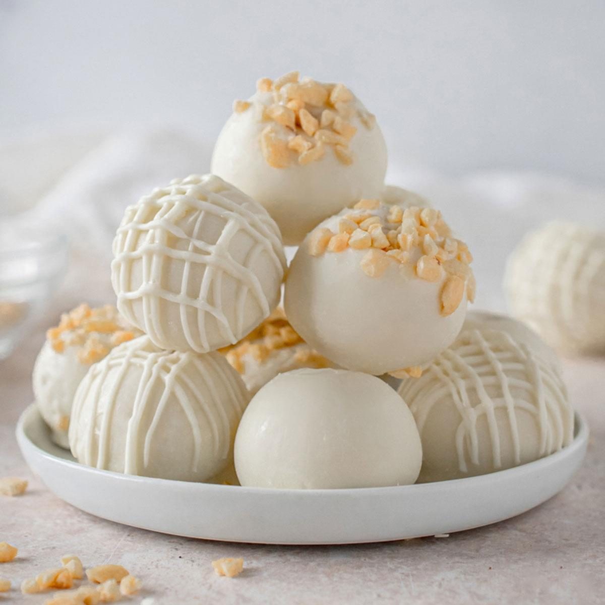 Peanut Butter Snowballs Exps Tohd24 530 Melissapatterson 13 Social
