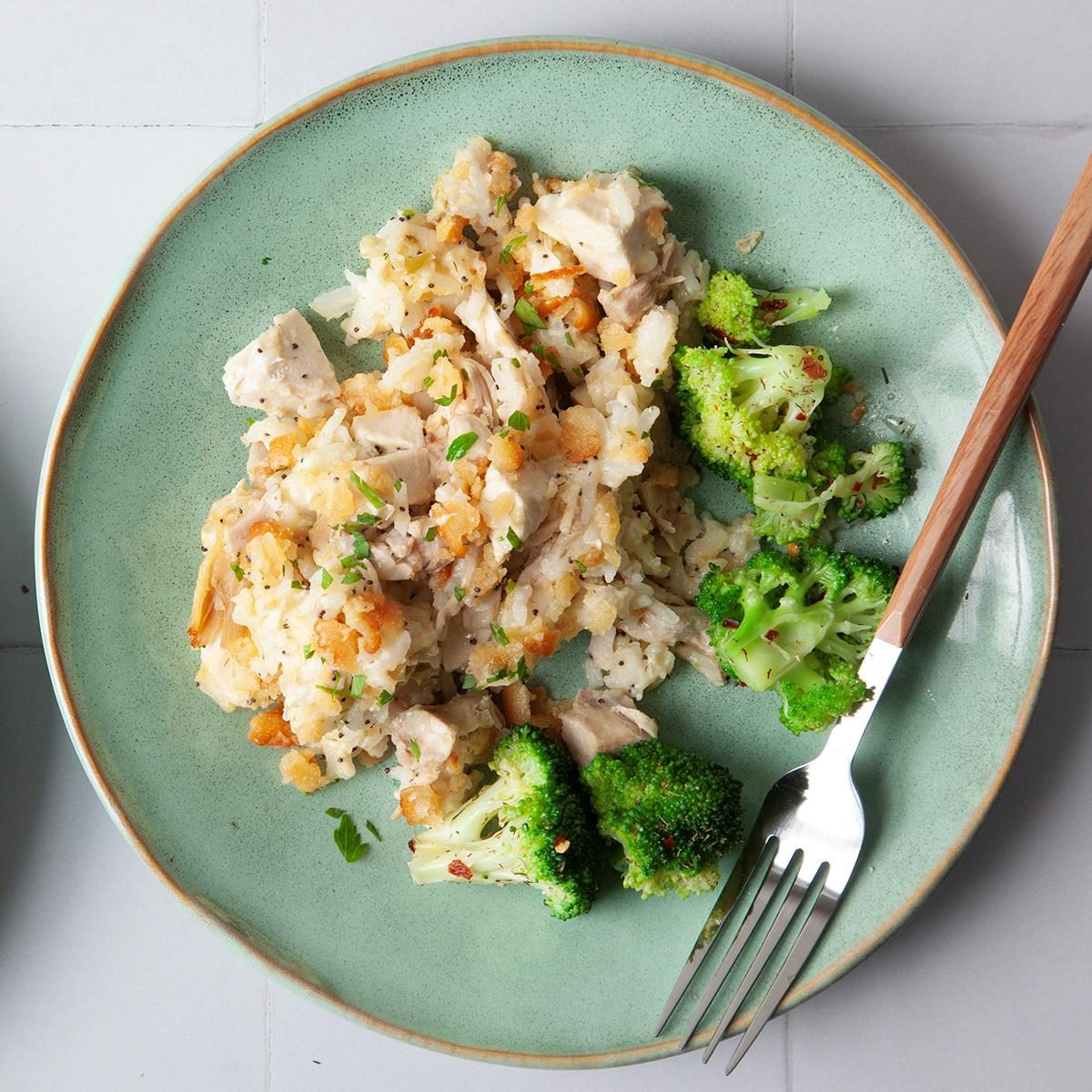 Poppy Seed Chicken Casserole Exps Tohd24 2163 Sarahtramonte 5
