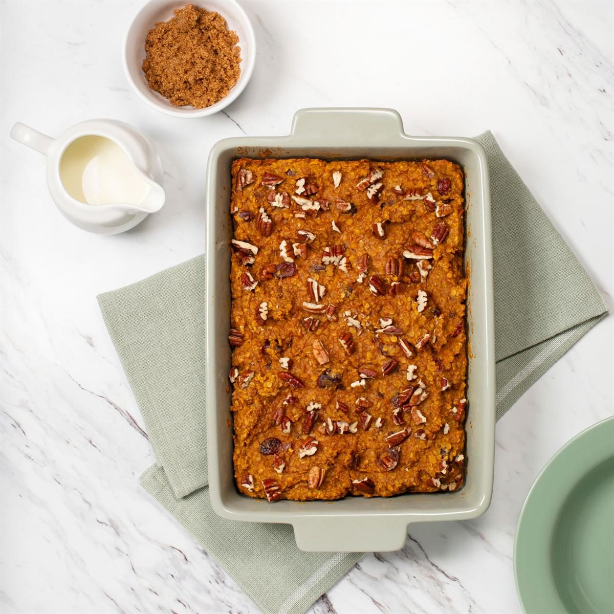 Pumpkin Pecan Baked Oatmeal Exps Tohd24 99316 Emilydavis 007