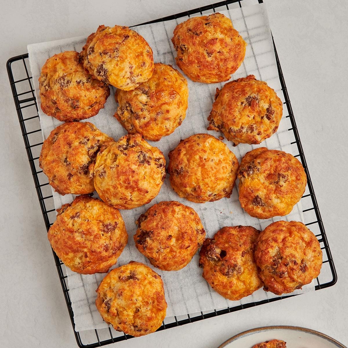 Sausage Cheese Puffs Exps Tohd24 8311 Christinema 9