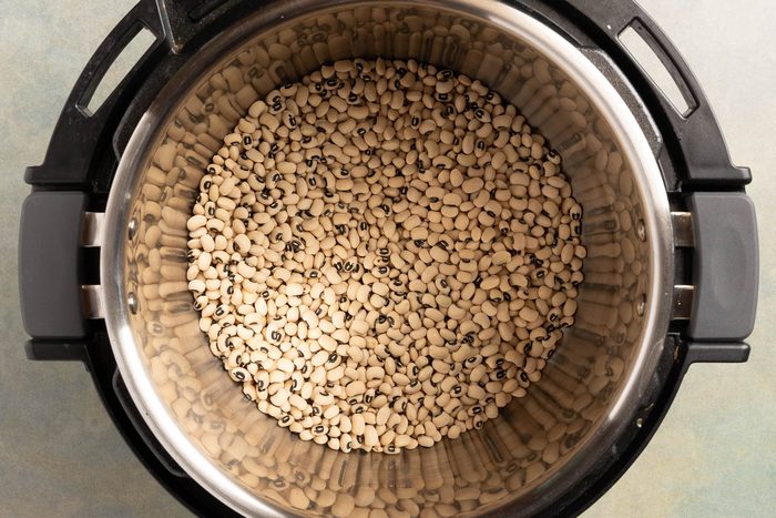 Instant Pot Black Eyed Peas Tohd24 238591 Kristinavanni 1