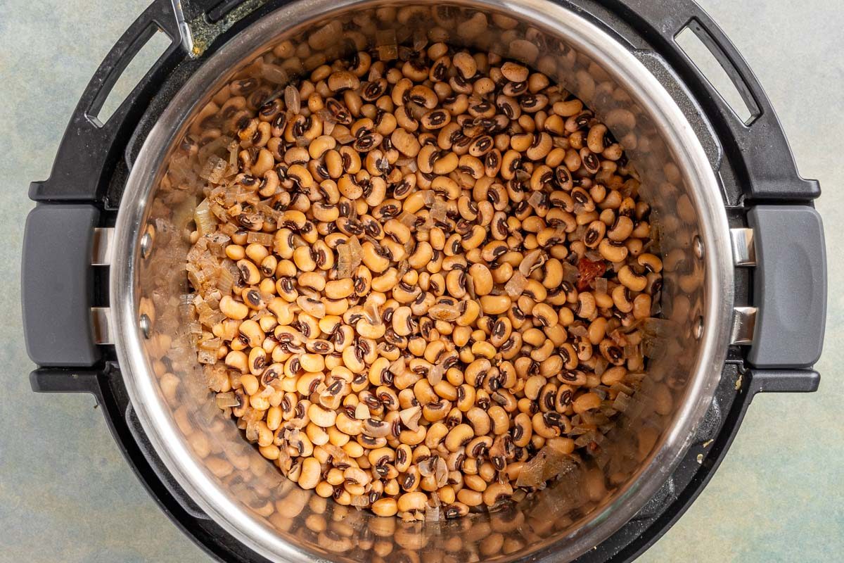 Taste Of Home Instant Pot Black Eyed Peas Photo Of The Cooked Peas.