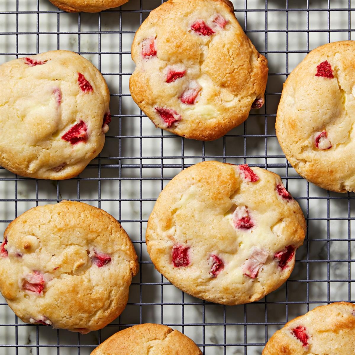 Strawberry Cheesecake Cookies