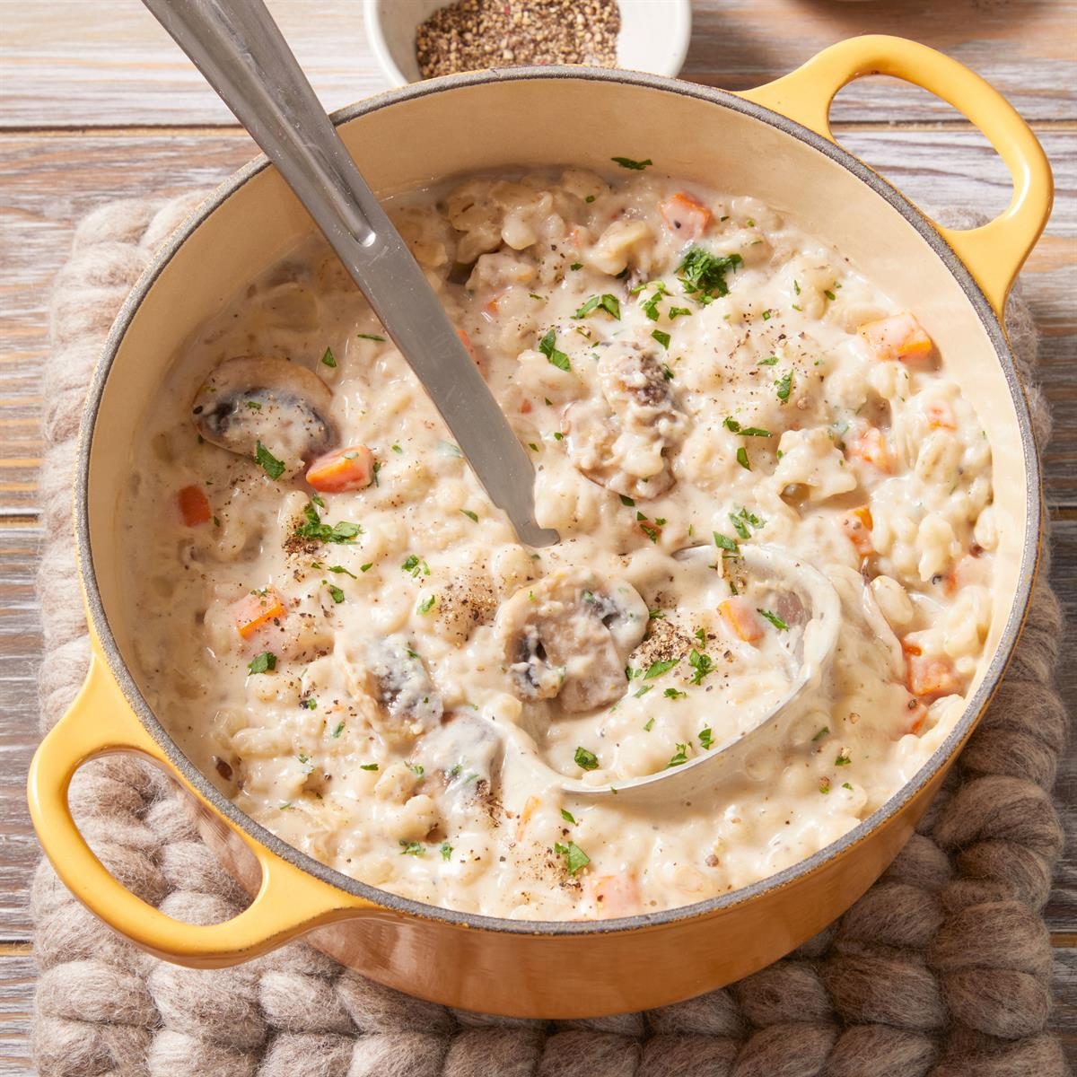 Quick Mushroom Barley Soup Exps Ft25 23400 Jr 0613 1
